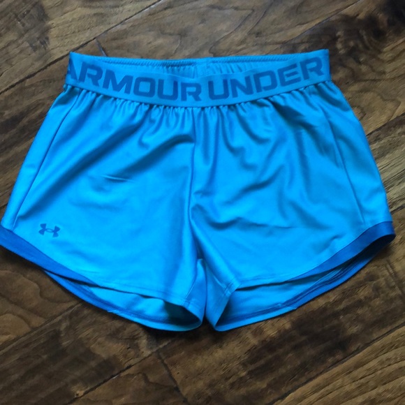 BNWT Two toned UA shorts - Picture 1 of 2